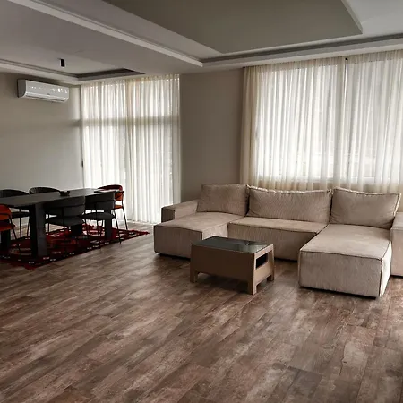 Vista Pezul Villa